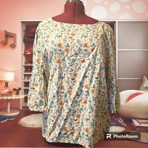 Time and Tru Floral Bell Sleeve Blouse NWT Plus Size 3X 22